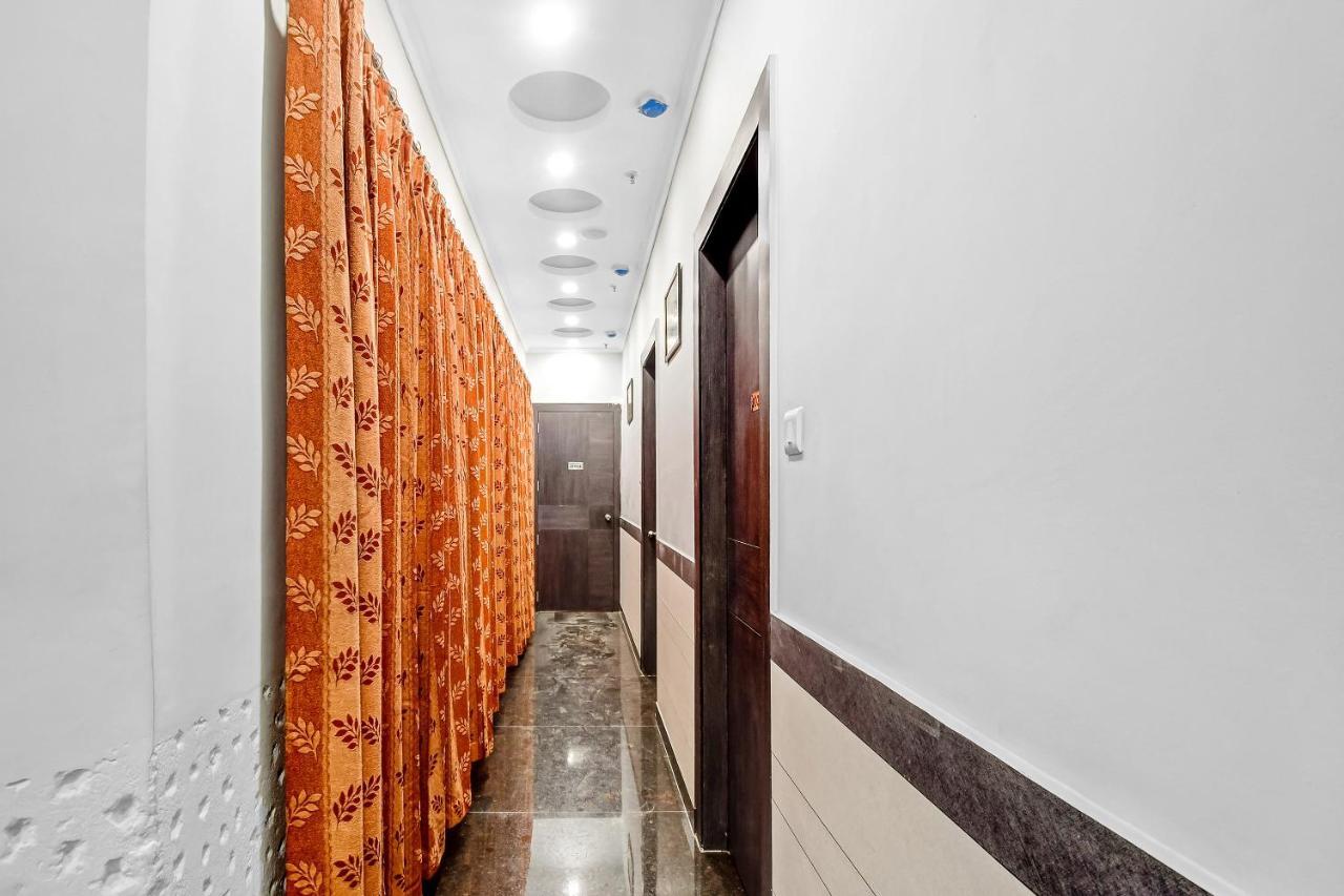 Hotel Margaret, Колката Екстериор снимка