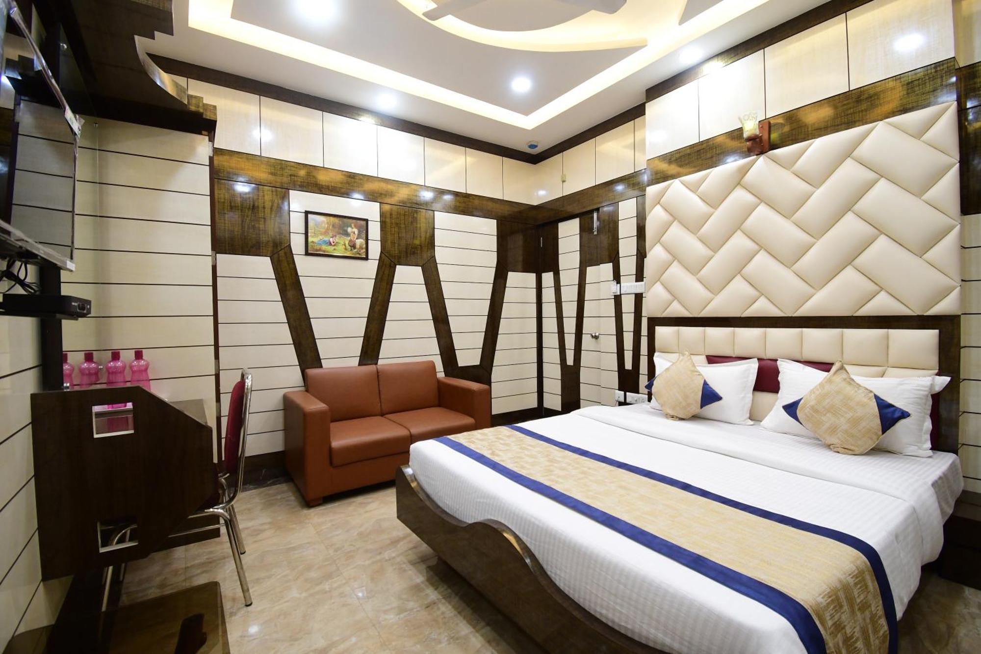 Hotel Margaret, Колката Екстериор снимка