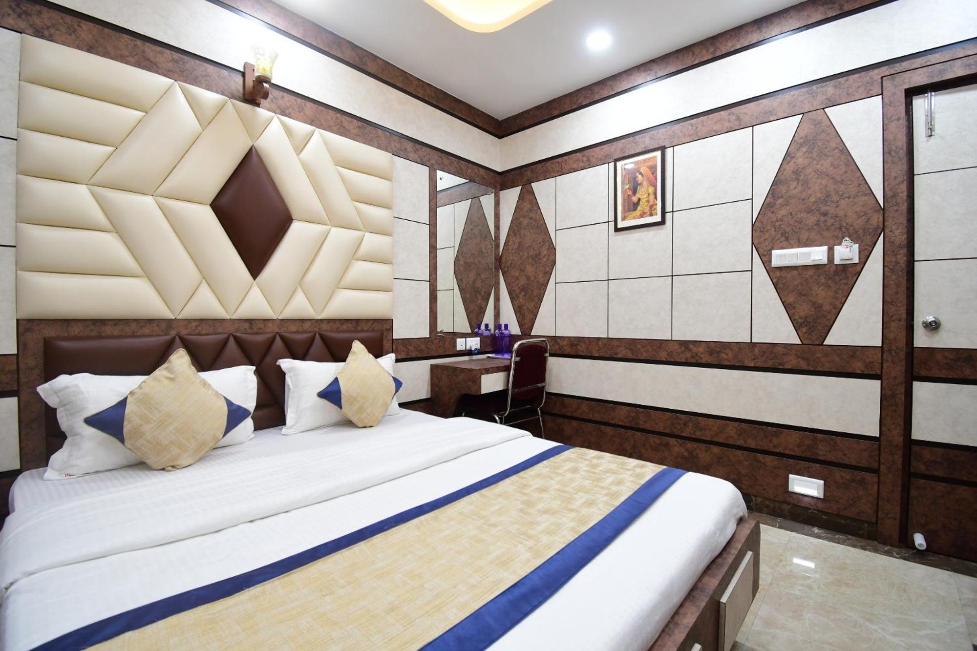 Hotel Margaret, Колката Екстериор снимка